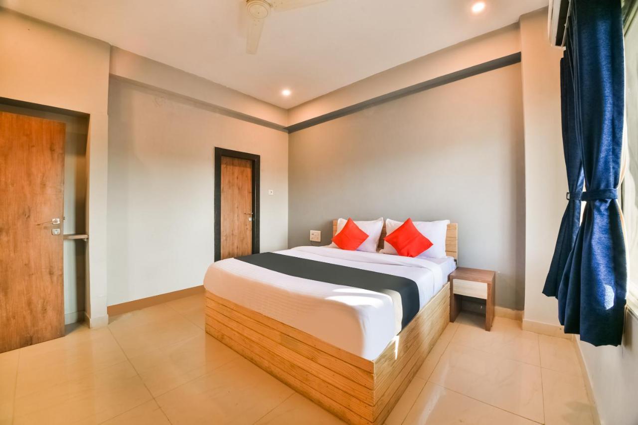 Capital O Amit Palace Bhilwara Exterior foto